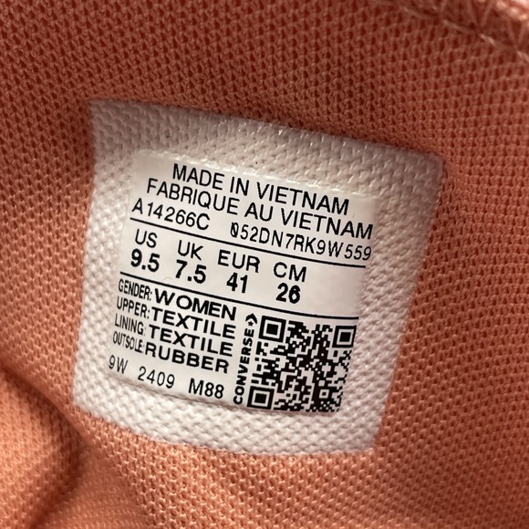 Converse Women's 9.5 Sneakers Platform Peach Embroidered Flowers A14266C - Picture 12 of 12